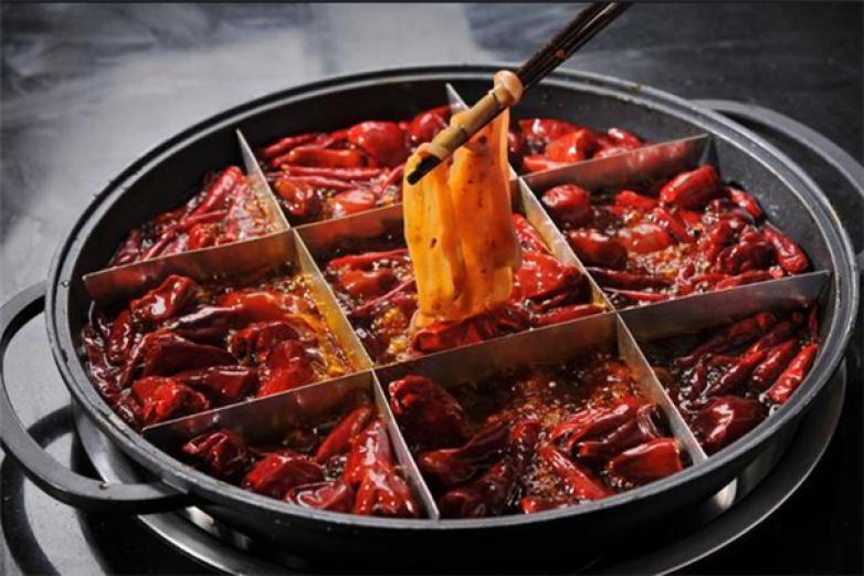 重庆美女夜景火锅